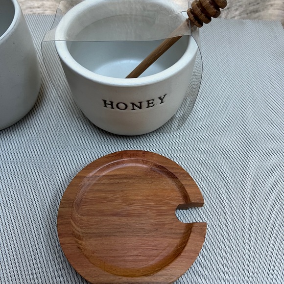 Hearth & Hand Honey Pot with Wood Lid & Dipper & Creamer Set - Picture 6 of 7